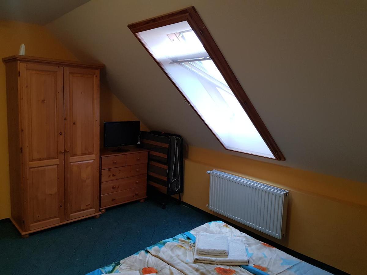ADA Apartmanház Hajdúszoboszló Exterior foto